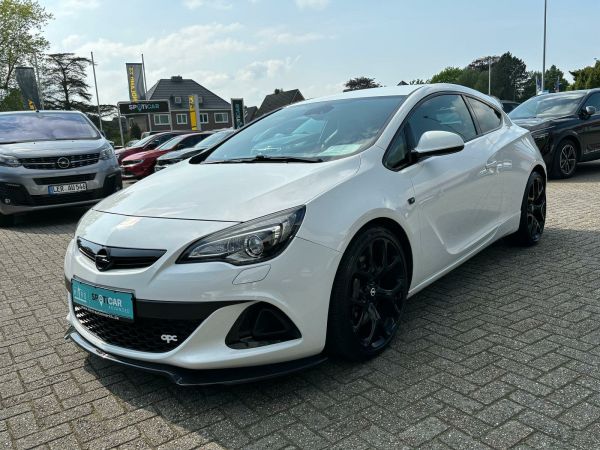 Opel Astra J GTC 2.0 Turbo OPC Xenon+Navi+LED+Sitzhzg