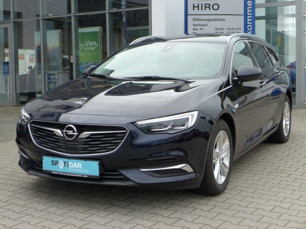 Opel Insignia 2.0 Bus. INNOVATION Pano./Bose/Head-Up