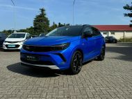 Opel Grandland Ultimate Hybrid Matrix+Night Visioni